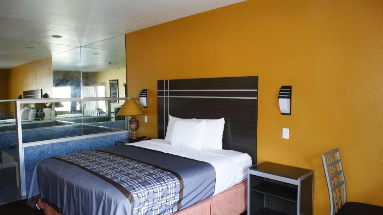 Motel 6 Houston, Tx - Willowbrook Mall Exteriör bild